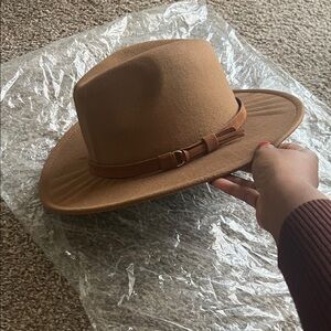 Camel Felt Fedora Hat (Large)